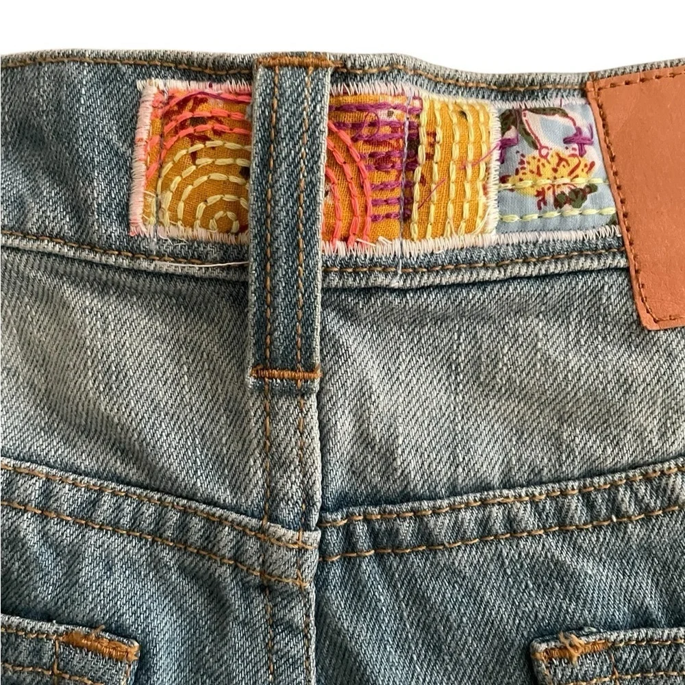 BDG High-Waisted Flare Boho Bliss Outfitters-Patch-Crochet-Embroider size 27 - Picture 7 of 13